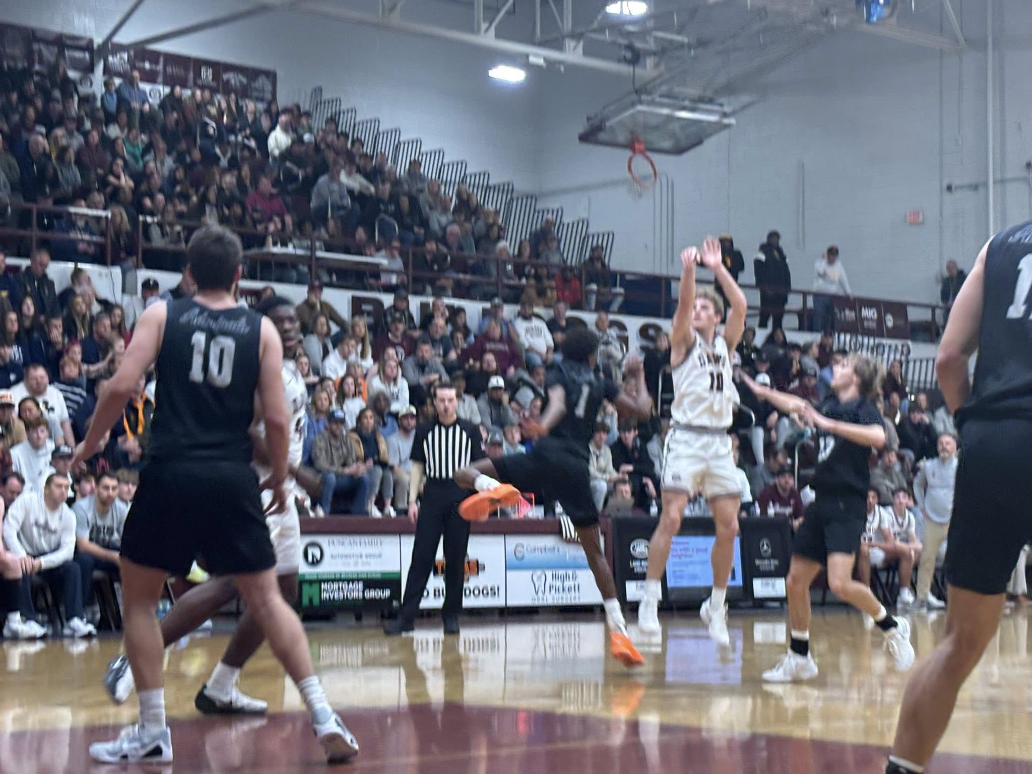 Featured image for “Bearden defeats Farragut 71-31 behind Nordin’s 17 points”