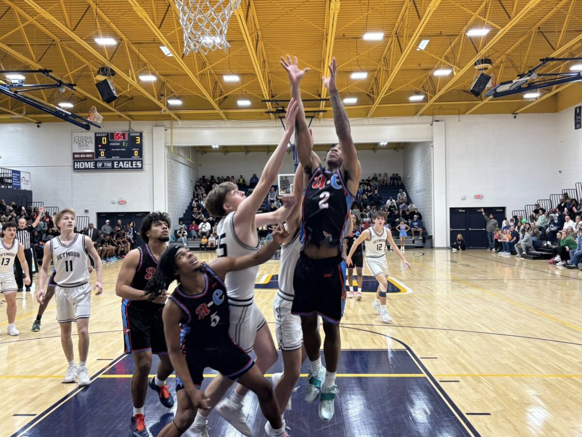 Austin-East vs Seymour